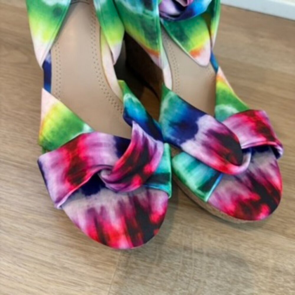 ** Impo Olitha rainbow tie-dye water color cork wedges size 6 - Picture 3 of 8